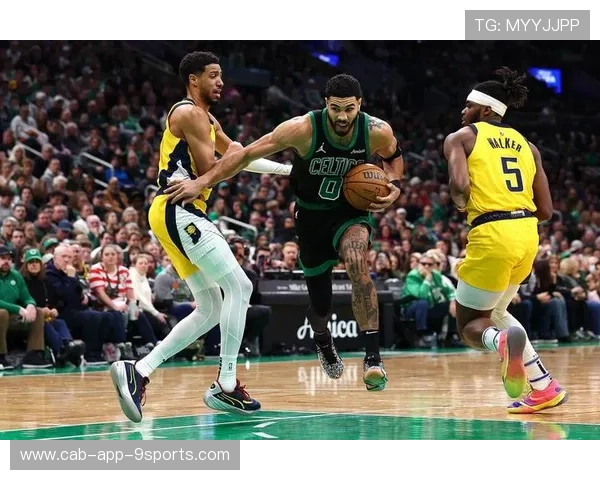 凯尔特人胜步行者，布朗末节领军拿下31分9篮板